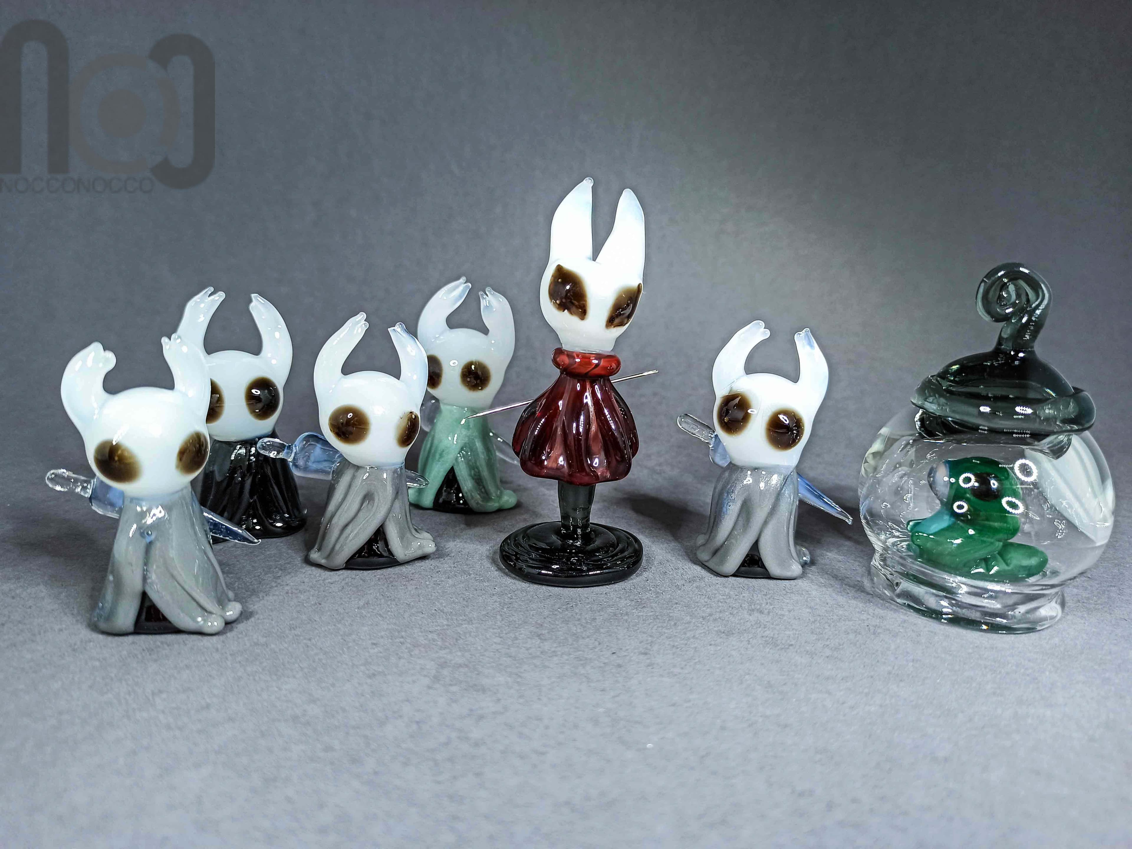 Hollow Knight Fan Art Figurines — handmade borosilicate glass by NoccoNocco, main view, made in Greece