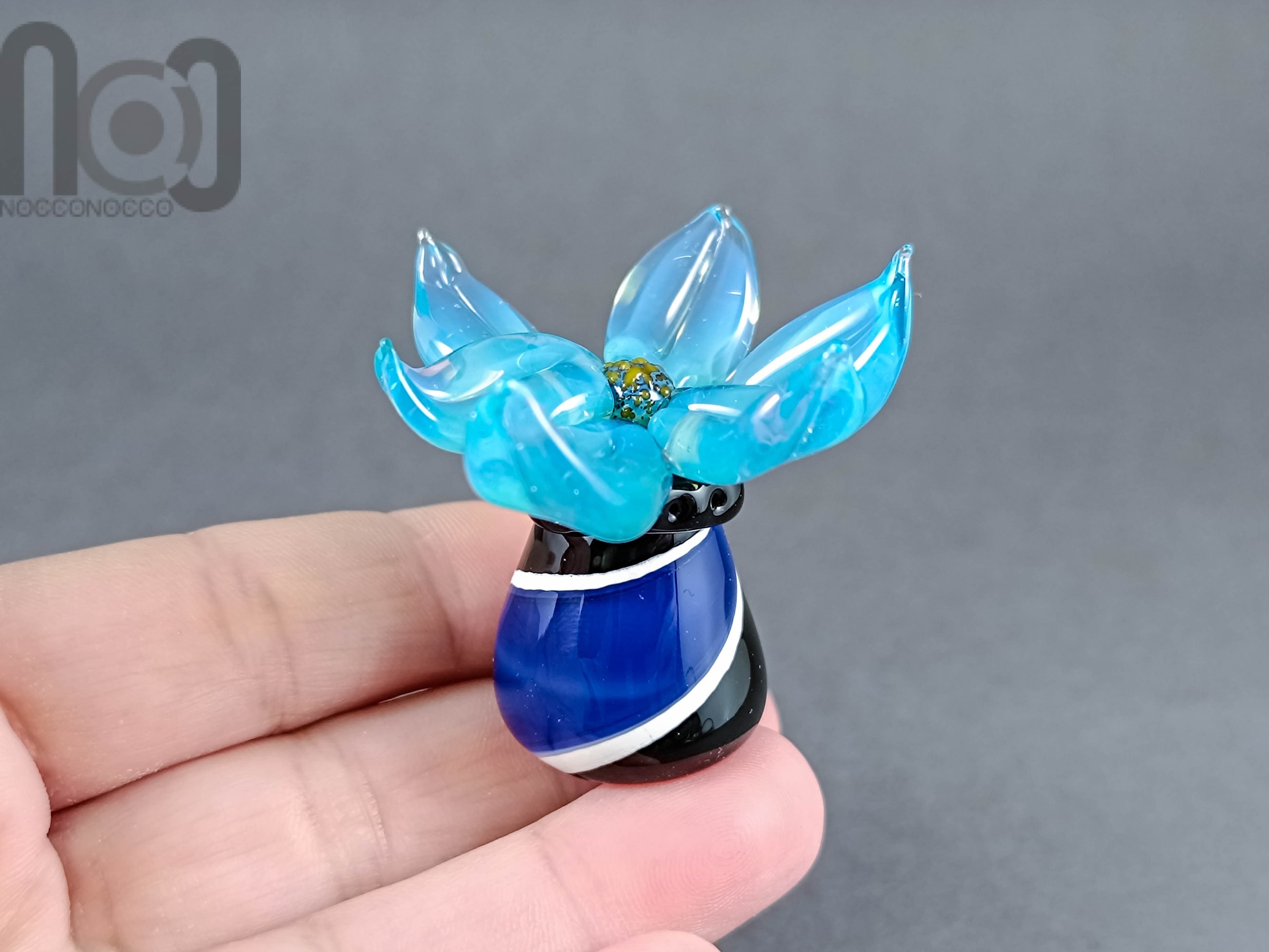 Blue Succulent — handmade borosilicate glass by NoccoNocco, detail view 3 of 3, made in Greece
