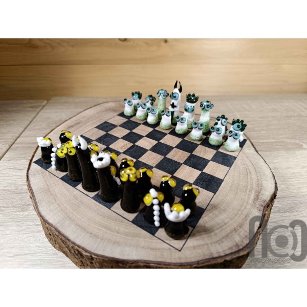 Monster Themed Handmade Glass Chess Set -v1